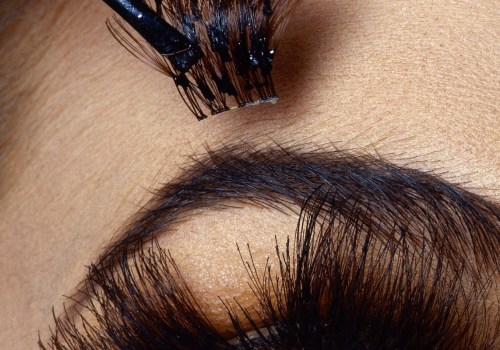 What is the Most Natural Eyelash Extension Curl?